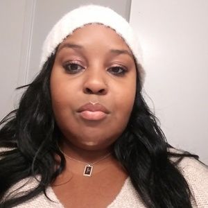 Meet your Posher, Sheena